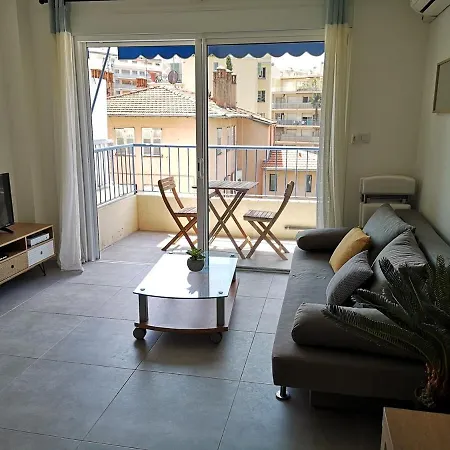 2p Au Coeur De Juan-les-Pins